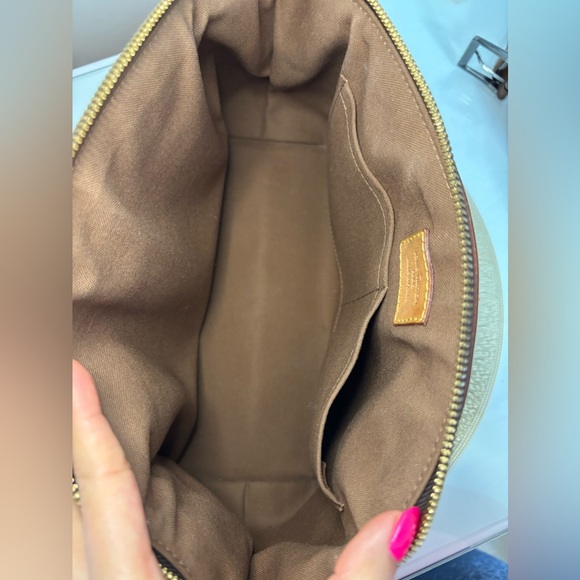 ❤️✨SOLD❤️✨Louis Vuitton Tivoli PM Bag - Picture 7 of 8